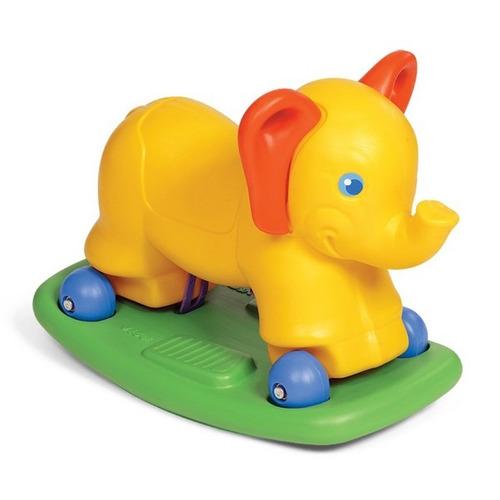 ELEFANTE CON MECEDOR