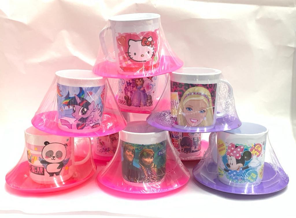 TAZA CON PLATO PERSONAJES NENA