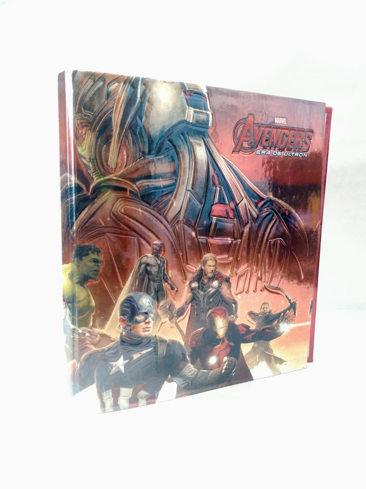CARPETA 3 ANILLOS METALIZADA AVENGERS