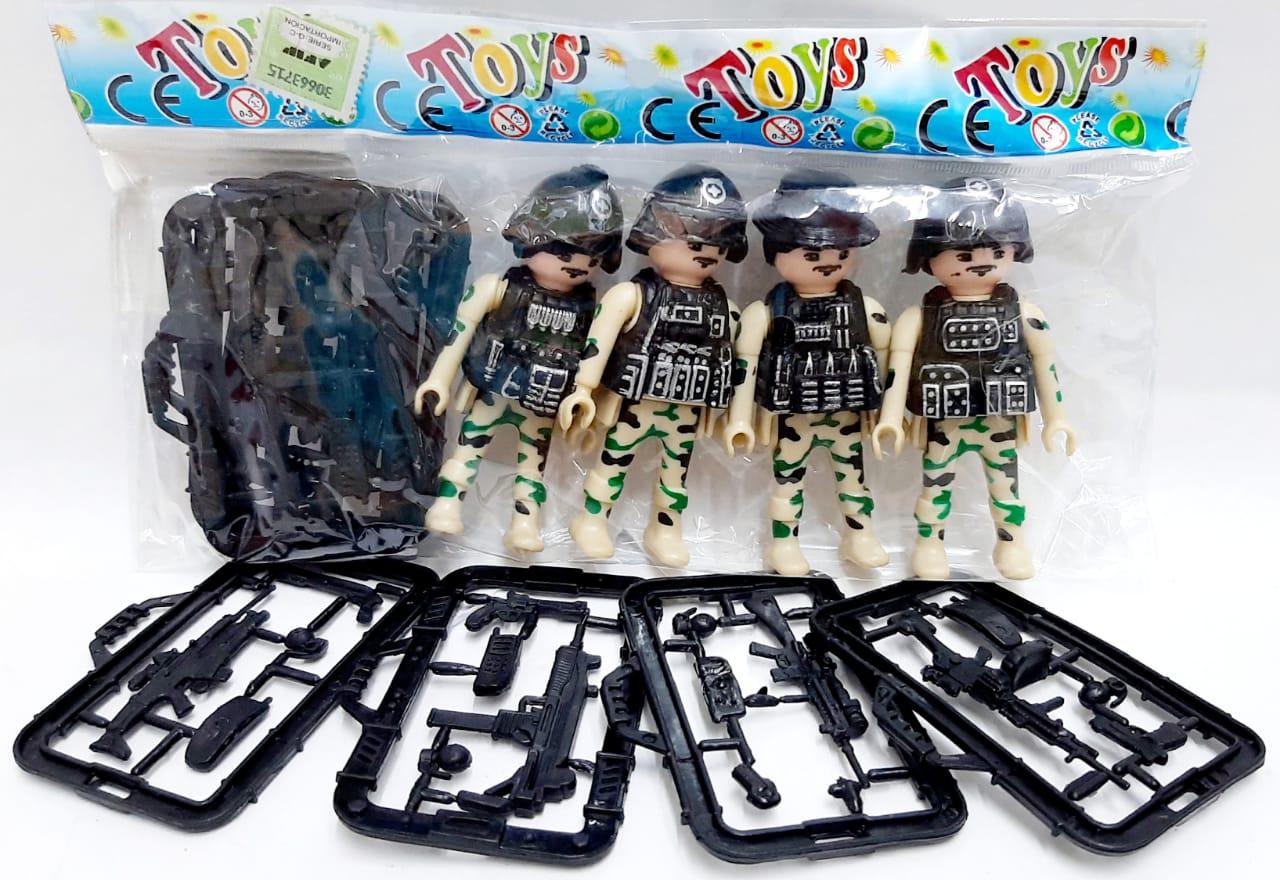 MUÑECOS SOLDADOS X4 CON ACCESORIOS EN BOLSA