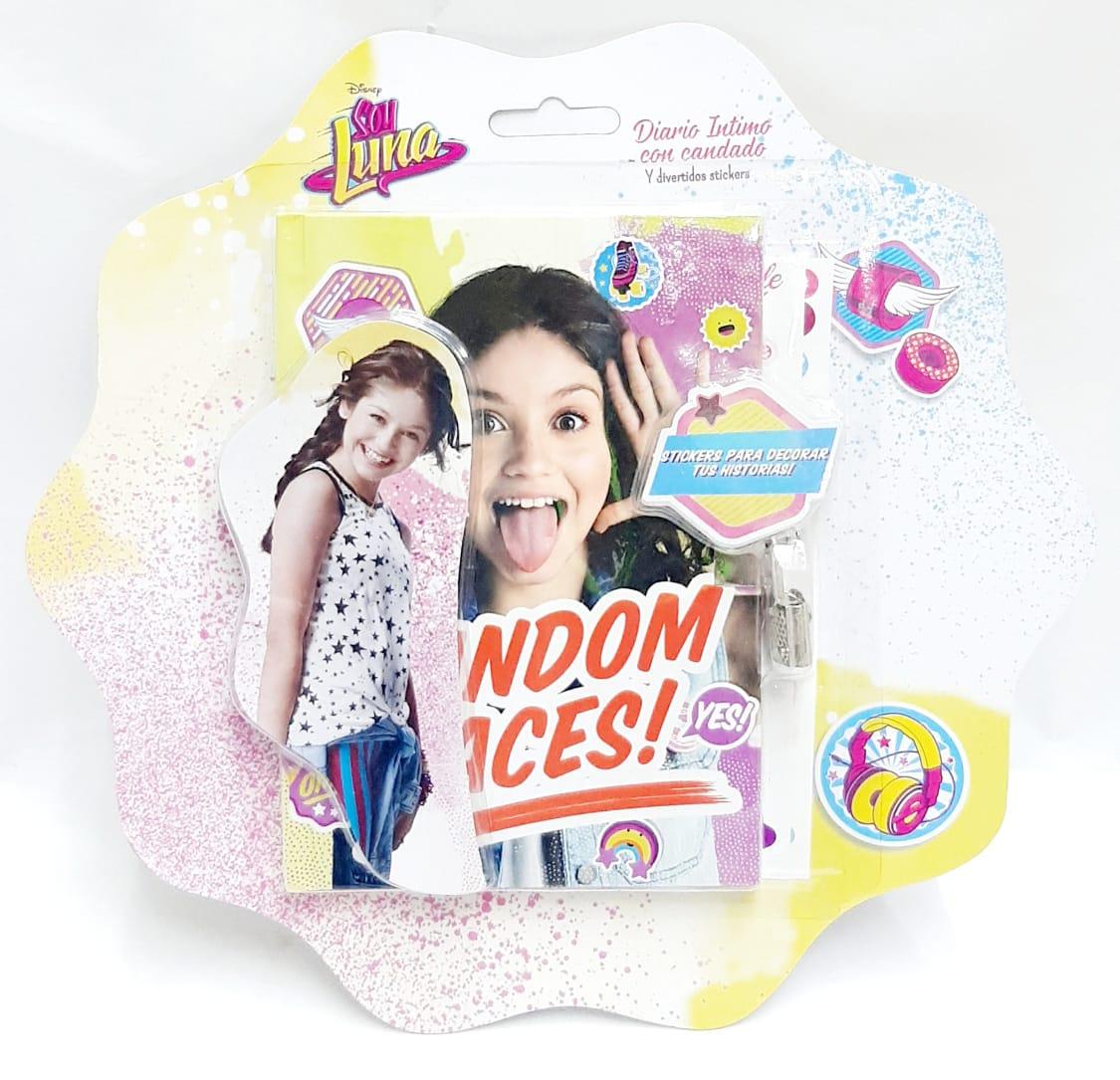 DIARIOS CON STICKERS SOY LUNA