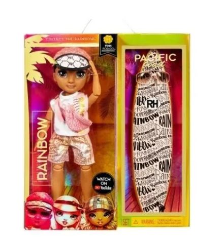 MUÑECA RAINBOW HIGH PACIFIC COAST FINN ROSADO