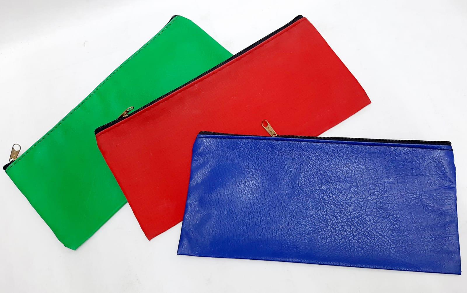 CANOPLA PLANA PVC LISA - COLORES SURTIDOS