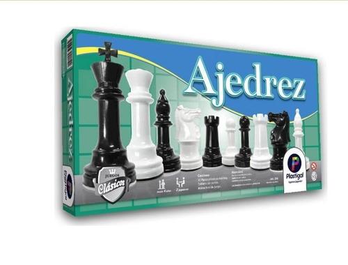 AJEDREZ CON TABLERO 40 X 40