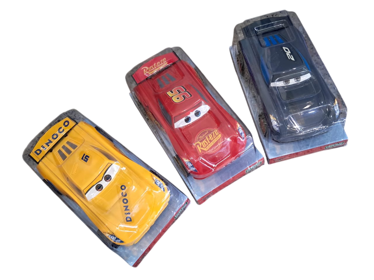 AUTO CARS FRICCION EN ESTUCHE - 3 MODELOS