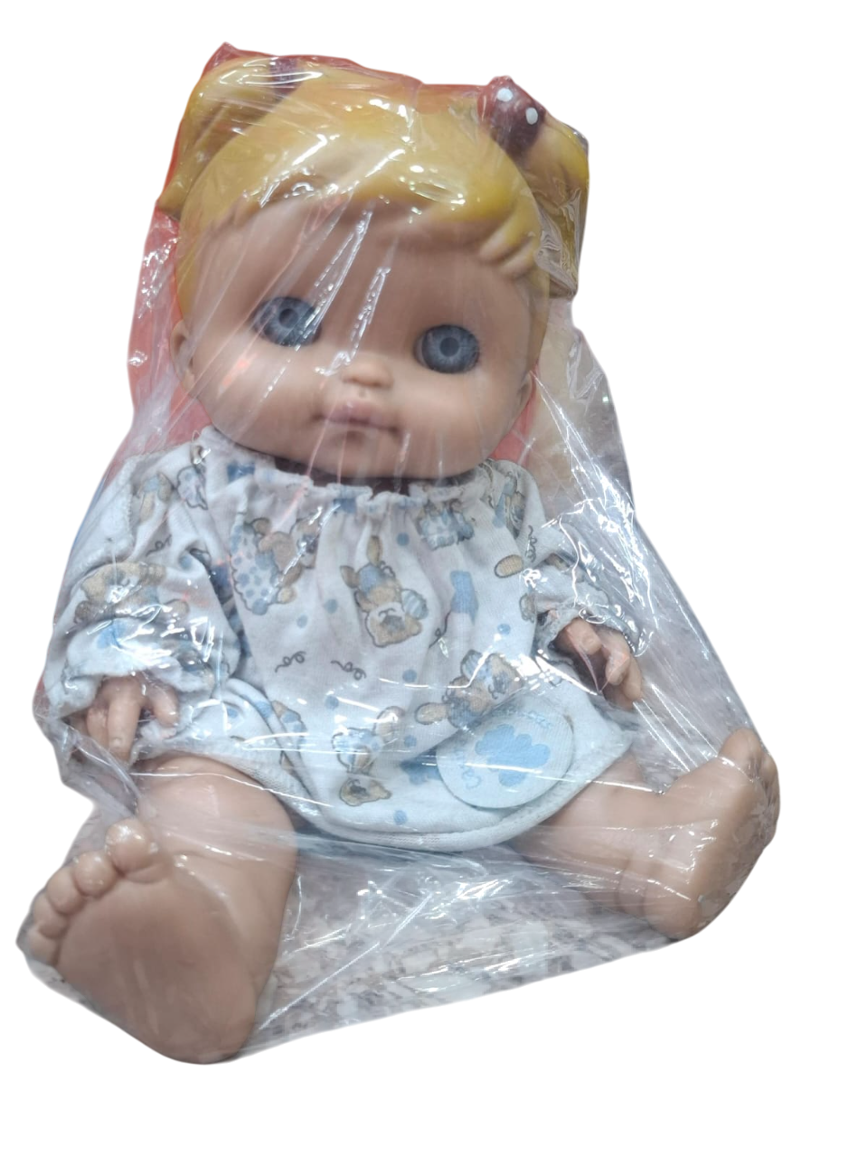 ANITA CON CAMISA Y ALMOHADA 26CM
