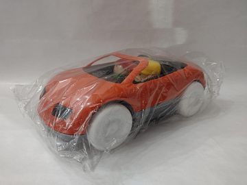 AUTO BETA C/MUÑECOS