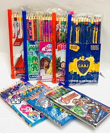 LAPICES DE COLORES X 12 EN ESTUCHE PERSONAJES