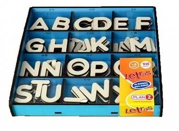 LETRAS EN CAJA 108 PZS MADERA